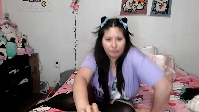 Cupcakecutie449 online show from 02/11/26, 05:23