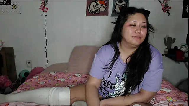 Cupcakecutie449 online show from 03/20/26, 05:34