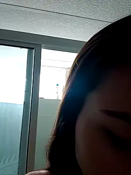 Snapshot of Alice_bloom_ chatting on 09/12/25, 06:41 Alice bloom online show from 09/12/25, 06:41