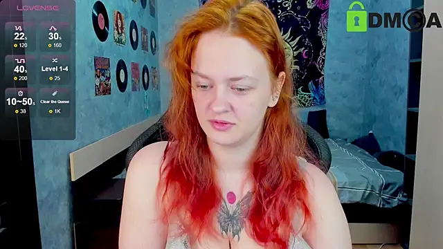 madness lia online show from 02/11/25, 02:57