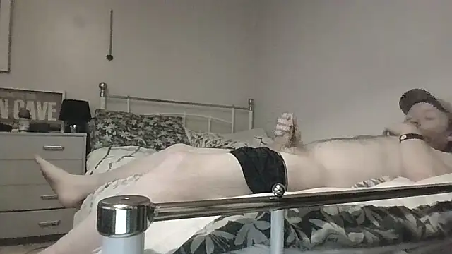 33ENG online show from 03/24/26, 02:49