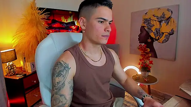 Matias Murrier online show from 01/15/25, 02:56