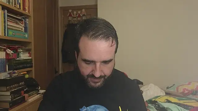 curiosillo83 online show from 12/16/25, 03:39