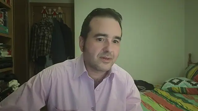 curiosillo83 online show from 05/13/26, 07:11