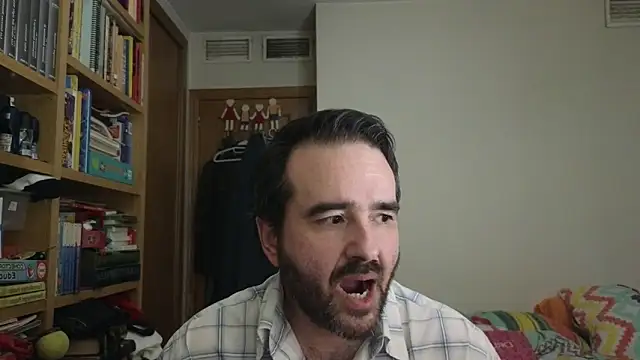 Snapshot of curiosillo83 chatting on 07/01/26, 08:08 curiosillo83 online show from 07/01/26, 08:08