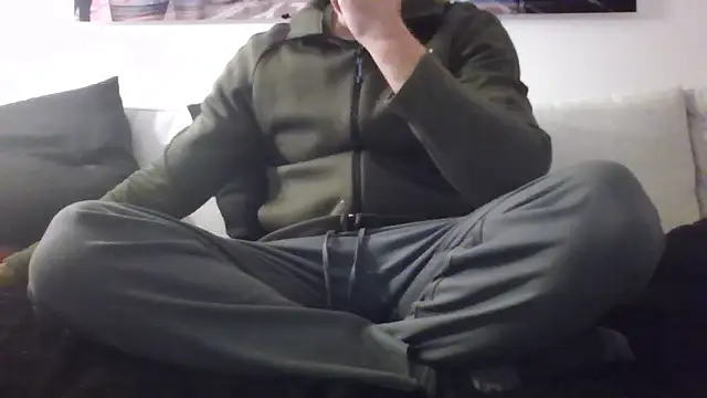 jouet75 online show from 01/11/26, 08:36