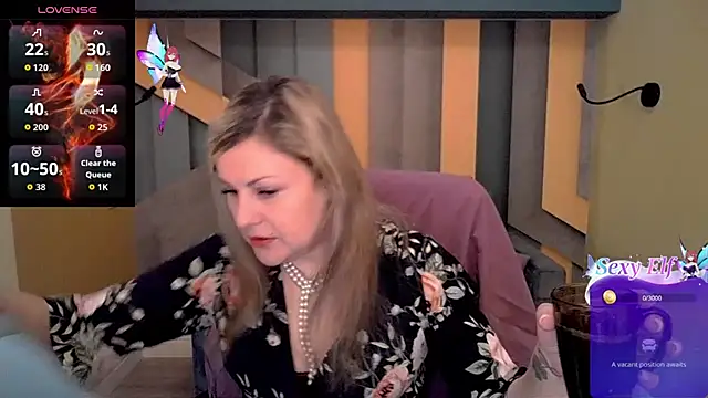 Snapshot of Candy_Long chatting on 02/23/26, 06:33 Candy Long online show from 02/23/26, 06:33