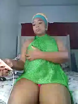 Snapshot of Sexypresh302 chatting on 12/19/24, 10:42 Sexypresh302 online show from 12/19/24, 10:42