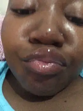 Snapshot of Sexypresh302 chatting on 12/27/24, 01:32 Sexypresh302 online show from 12/27/24, 01:32