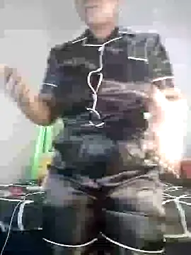 Snapshot of Sexypresh302 chatting on 01/25/25, 01:21 Sexypresh302 online show from 01/25/25, 01:21