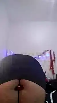 Snapshot of Sexypresh302 chatting on 01/25/25, 04:23 Sexypresh302 online show from 01/25/25, 04:23