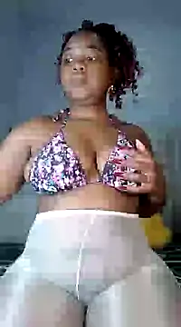 Snapshot of Sexypresh302 chatting on 02/17/25, 10:36 Sexypresh302 online show from 02/17/25, 10:36