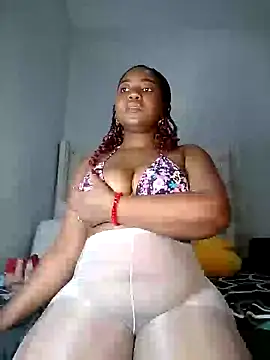 Snapshot of Sexypresh302 chatting on 02/18/25, 01:43 Sexypresh302 online show from 02/18/25, 01:43