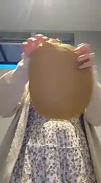 Sakura 0505 online show from 12/18/24, 11:08