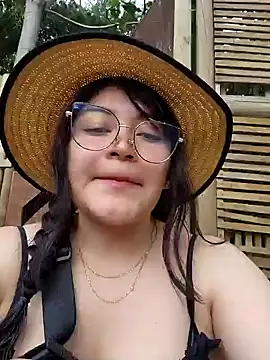 Sakura 0505 online show from 12/21/24, 08:00