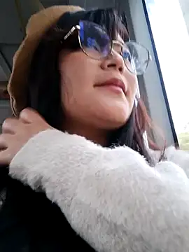 Sakura 0505 online show from 12/24/24, 10:28