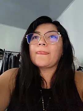 Sakura 0505 online show from 03/28/26, 10:31