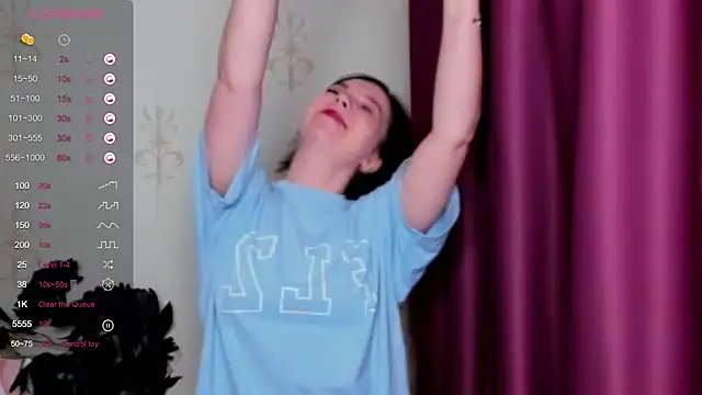 KindHazelHere  online show from 02/19/25, 04:55