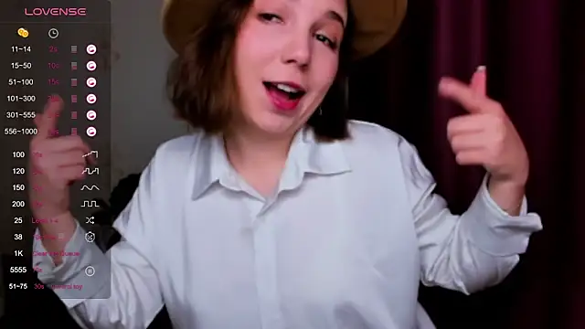 KindHazelHere  online show from 02/27/25, 02:21