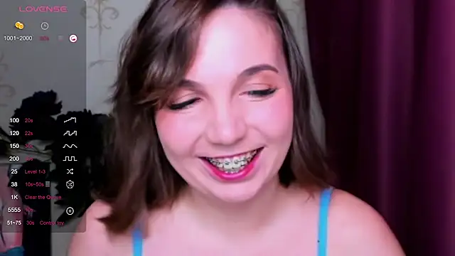 KindHazelHere  online show from 03/15/25, 08:10