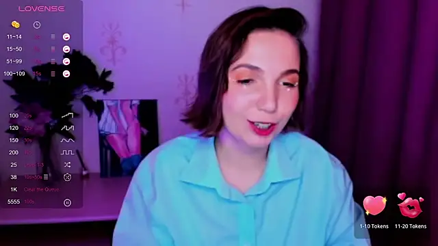 KindHazelHere  online show from 10/16/25, 02:34