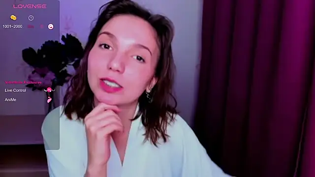 KindHazelHere  online show from 05/07/26, 08:52