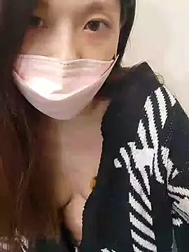 Lu Nana online show from 12/22/24, 06:39