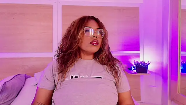  nickypurple  online show from 05/28/26, 06:38