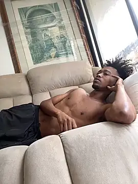 matatanlove online show from 02/16/25, 05:37