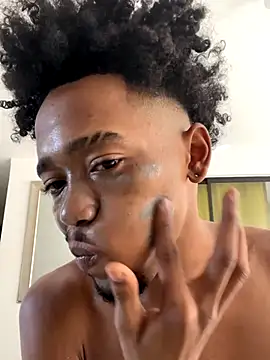 matatanlove online show from 10/31/25, 07:04