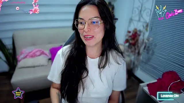 Lunlunera online show from 02/15/26, 07:51