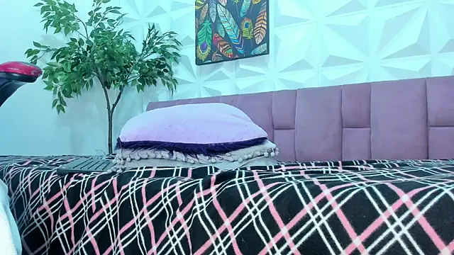 Hellen Sky online show from 03/01/25, 01:11