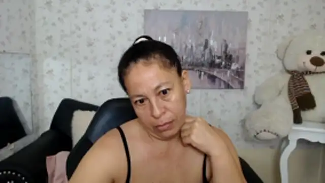 mature martina online show from 05/26/26, 08:10