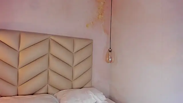 JESYSOZ23  online show from 01/07/26, 04:53