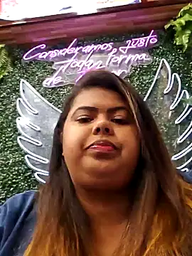 Snapshot of biancabombombbw chatting on 12/11/24, 09:41 biancabombombbw online show from 12/11/24, 09:41