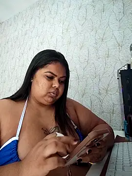 Snapshot of biancabombombbw chatting on 04/12/26, 01:38 biancabombombbw online show from 04/12/26, 01:38
