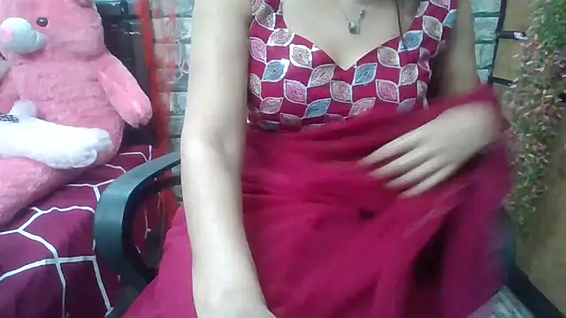 Snapshot of Sexy_iknoor chatting on 02/23/25, 11:00 Sexy iknoor online show from 02/23/25, 11:00