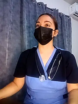 Snapshot of MEGAN_X0XX chatting on 11/28/25, 10:01 MEGAN X0XX online show from 11/28/25, 10:01