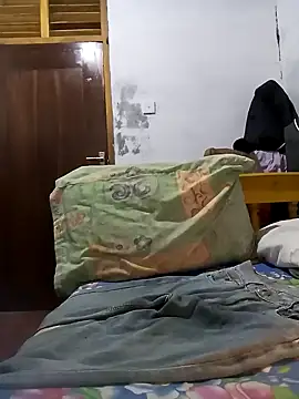 kaiz0217 online show from 02/25/25, 07:36