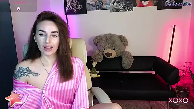 xx adrihanna xx online show from 02/11/25, 06:44