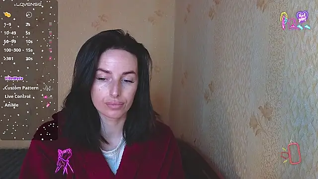 xx adrihanna xx online show from 05/01/26, 04:00