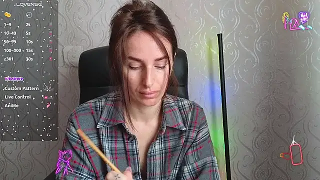 xx adrihanna xx online show from 06/05/26, 05:14