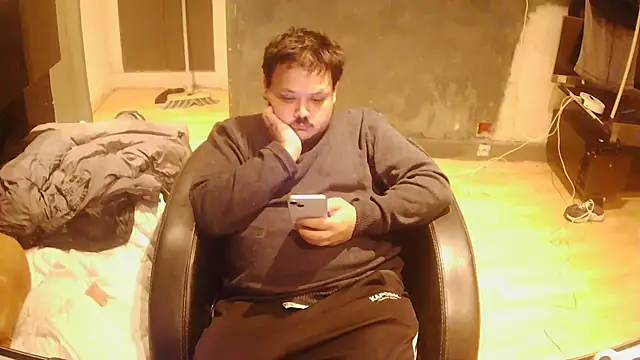 Bebemickey75 online show from 05/15/26, 08:49