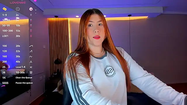 Snapshot of AbbieEdmond chatting on 12/04/24, 04:21 AbbieEdmond online show from 12/04/24, 04:21