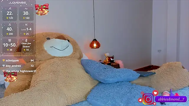 Snapshot of AbbieEdmond chatting on 12/24/24, 07:49 AbbieEdmond online show from 12/24/24, 07:49