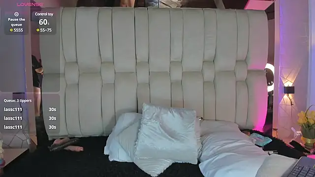 Snapshot of AbbieEdmond chatting on 03/09/25, 08:07 AbbieEdmond online show from 03/09/25, 08:07