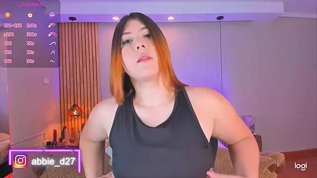 Snapshot of AbbieEdmond chatting on 10/01/25, 04:07 AbbieEdmond online show from 10/01/25, 04:07