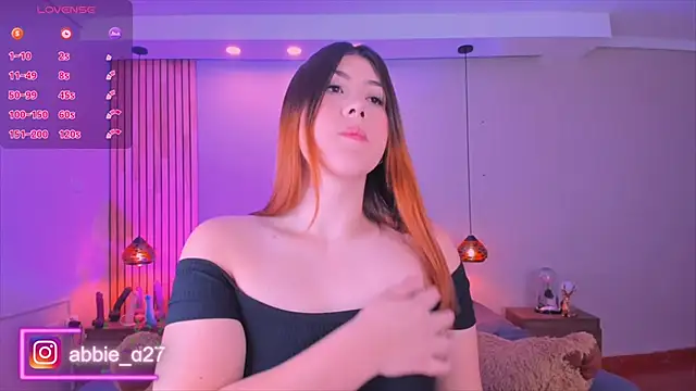 Snapshot of AbbieEdmond chatting on 11/25/25, 03:50 AbbieEdmond online show from 11/25/25, 03:50