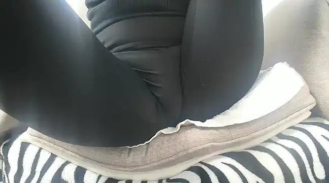 Snapshot of Web_Lady chatting on 02/08/25, 12:50 Web Lady online show from 02/08/25, 12:50