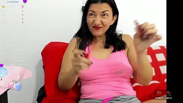 Snapshot of Angelblue_ chatting on 02/22/25, 02:19 Angelblue online show from 02/22/25, 02:19